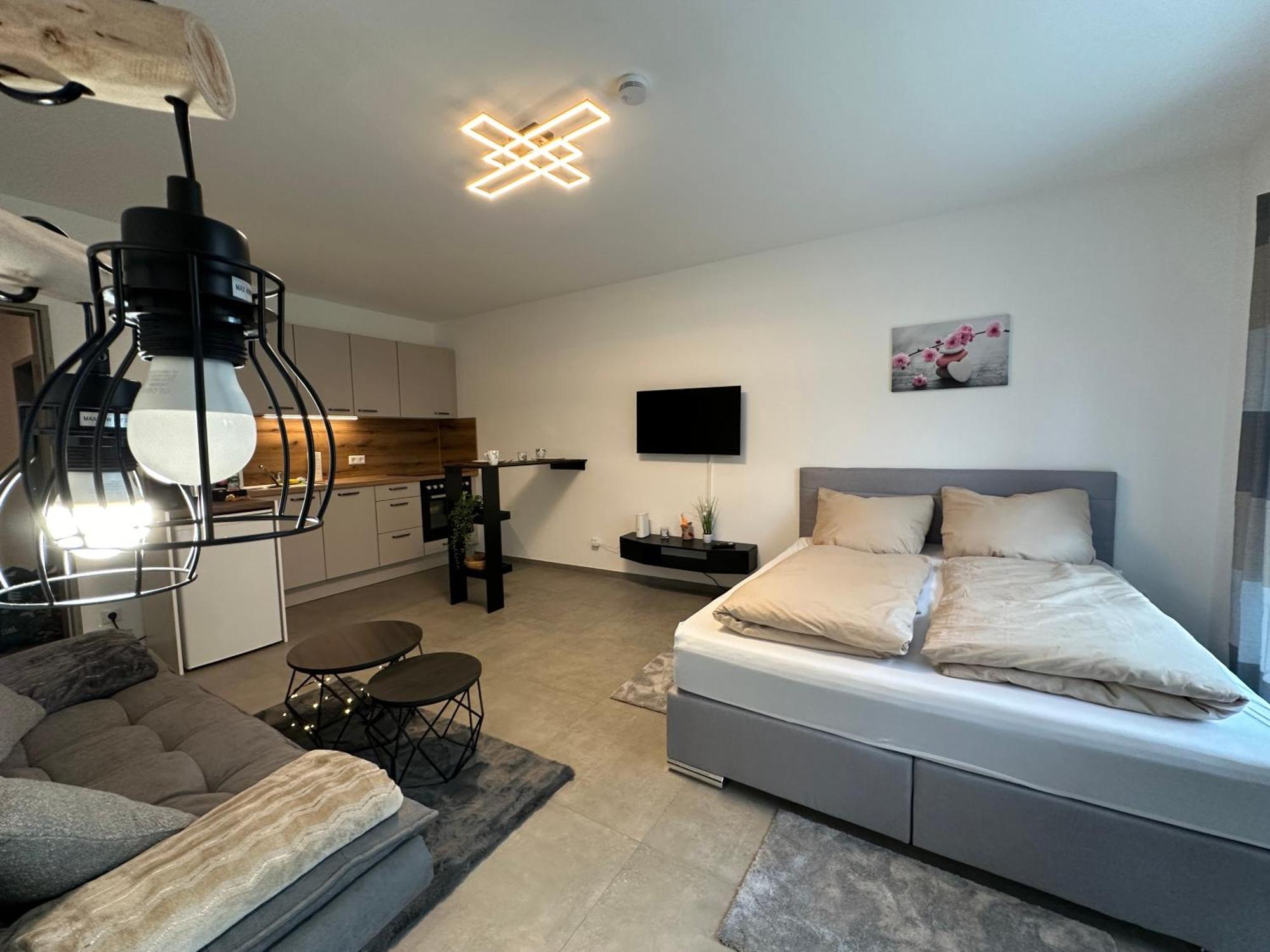 Modernes Apartment In Guter Lage Инголщат Екстериор снимка